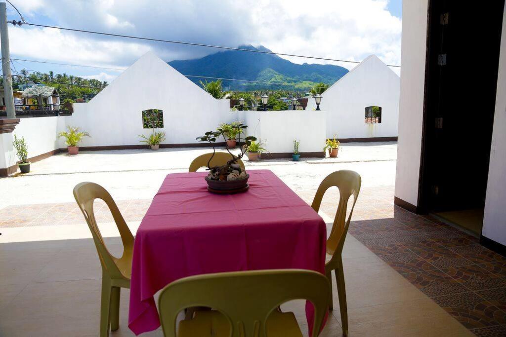 Florabells Iraya Guest House - Batanes Basco Eksteriør bilde