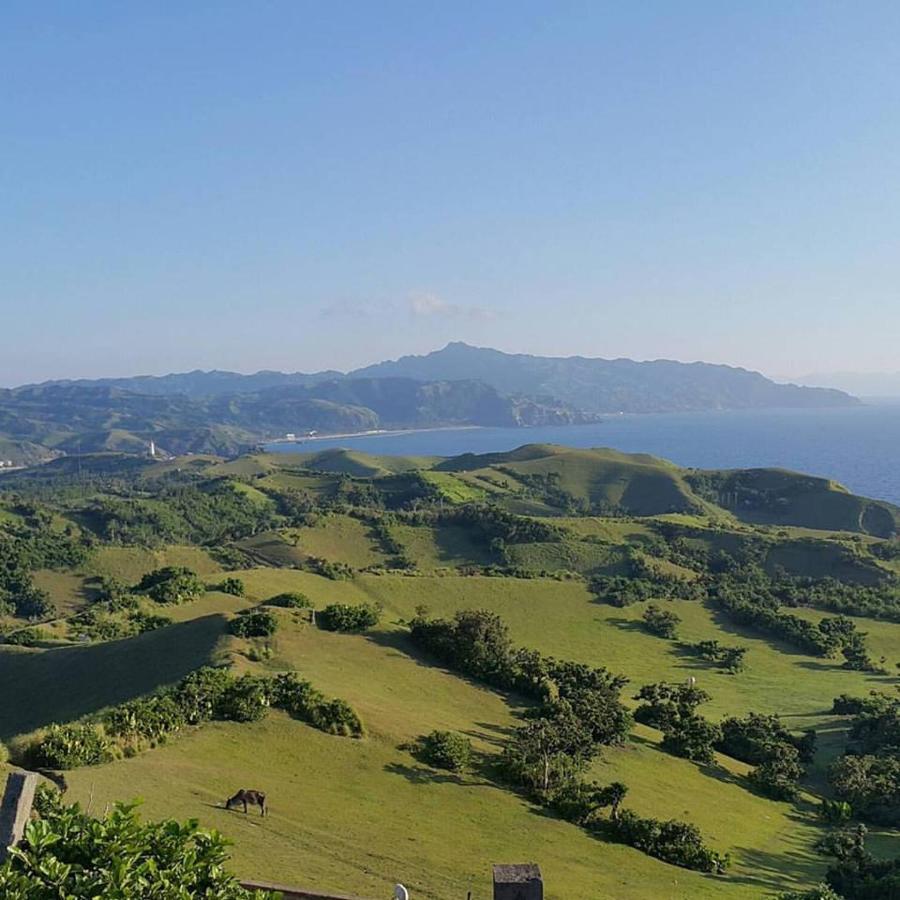 Florabells Iraya Guest House - Batanes Basco Eksteriør bilde