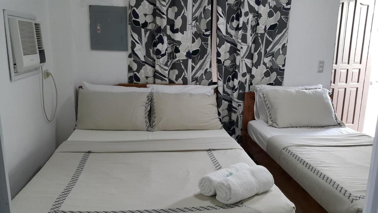 Florabells Iraya Guest House - Batanes Basco Eksteriør bilde