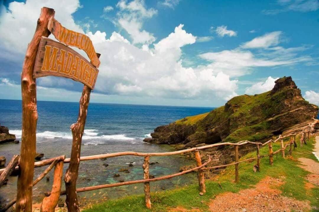 Florabells Iraya Guest House - Batanes Basco Eksteriør bilde